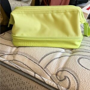 Beis Vibrant Lime Cosmetic Case